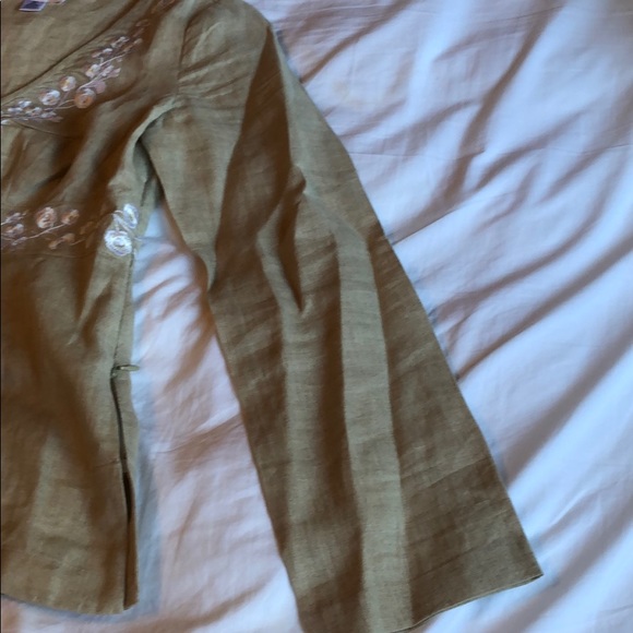 Ann Taylor loft embroidered linen top - Picture 9 of 9